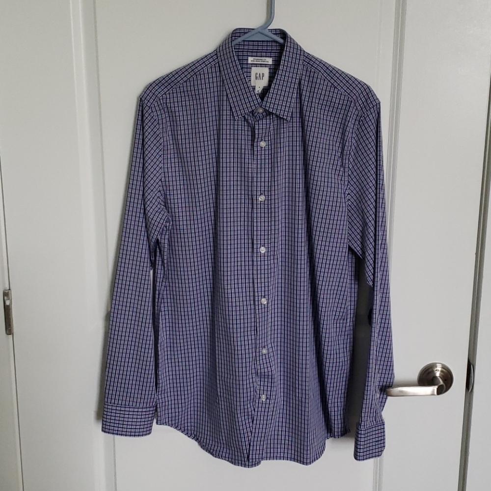 Men's dress shirt